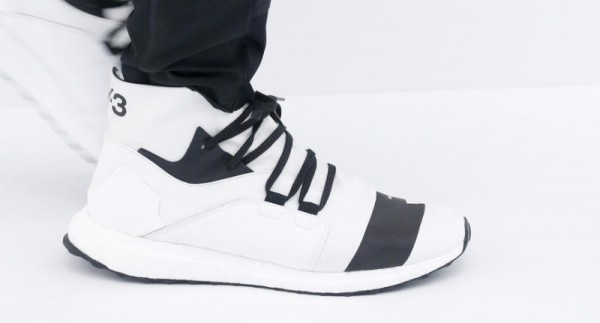 Điểm danh những đôi sneaker sang chảnh khiến các “mọt giày” phát cuồng - Ảnh 11