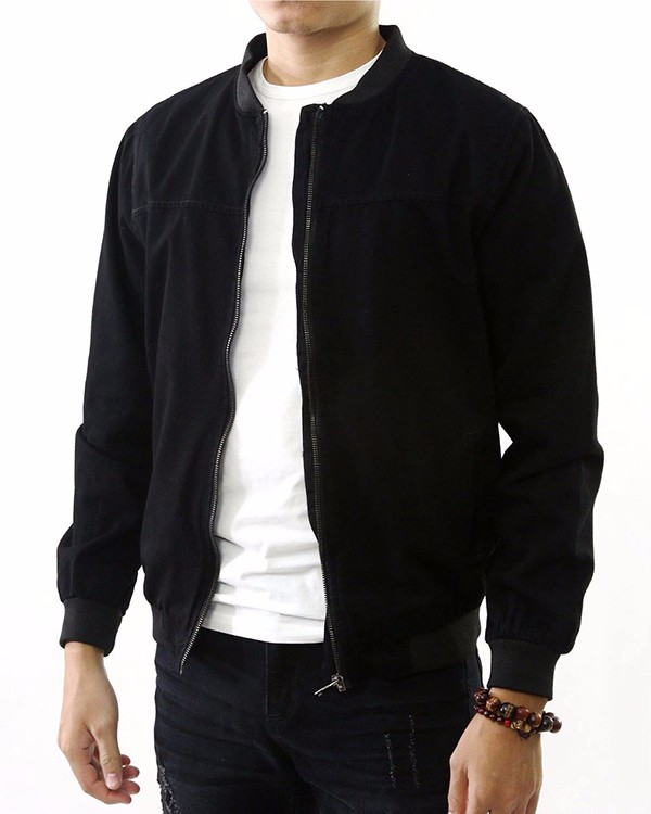 Bí kíp mặc áo khoác bomber sành điệu, trẻ trung - Ảnh 3