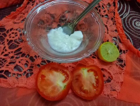 Làm trắng da bằng Cà Chua