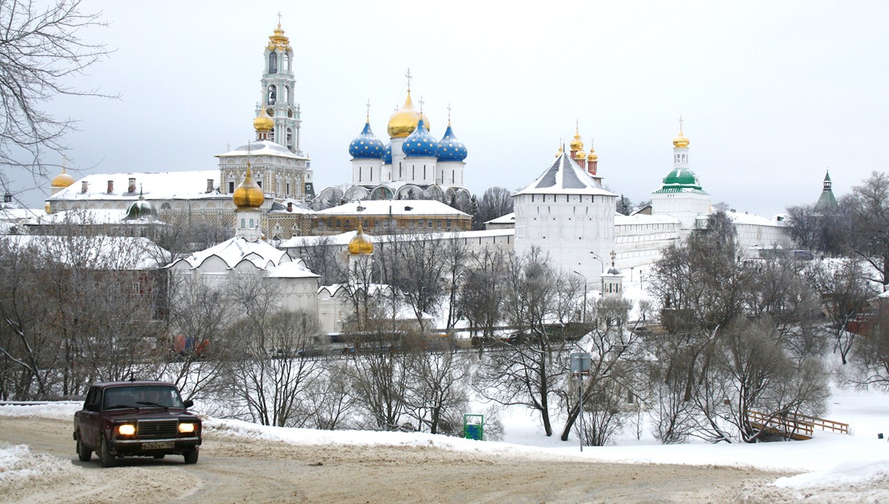 Trinity-Sergius Lavra winter