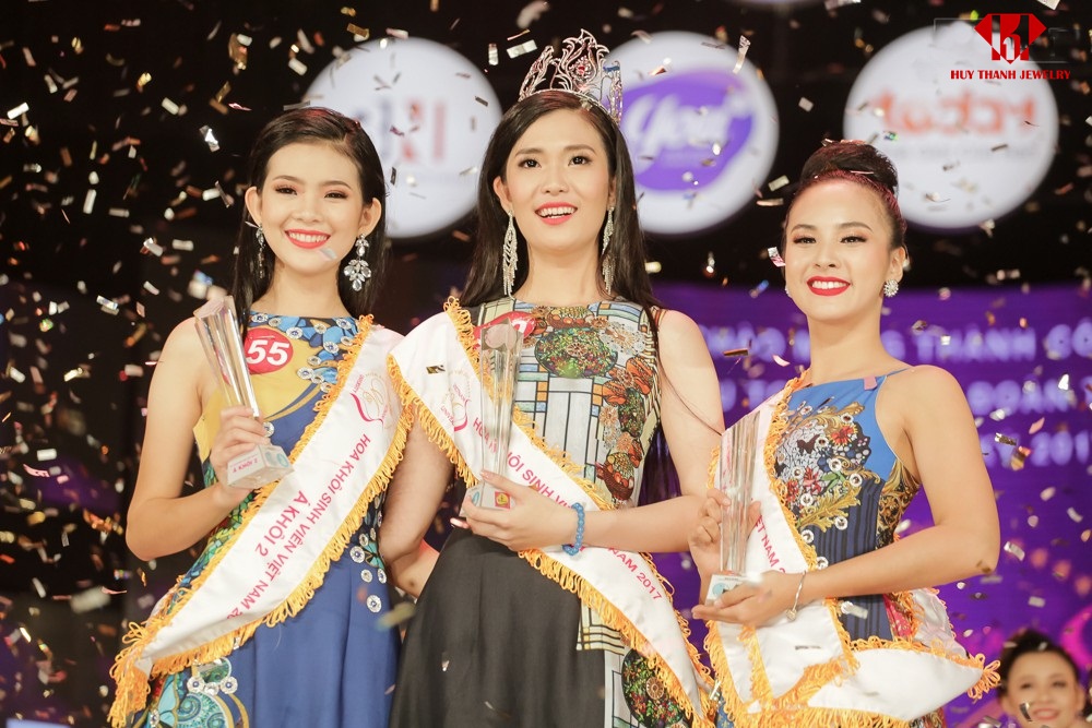 Cận Cảnh Vương Miện Miss Hoa Khôi Sinh Viên Viêt Nam Huy Thanh Jewelry tài trợ