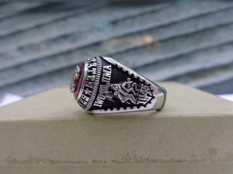 nhẫn lính thủy đánh bộ Hoa Kỳ