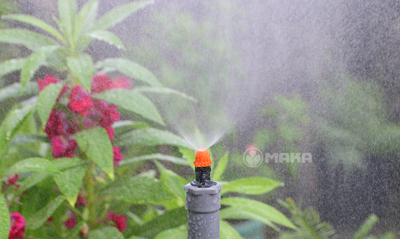 bec-tuoi-phun-suong-claber-360-91258-ket-noi-pvc