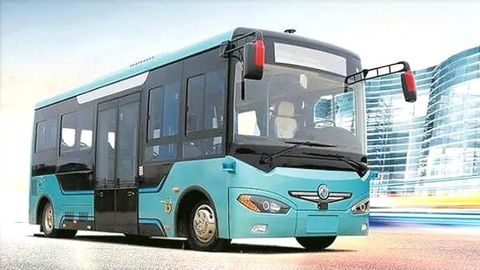 Trung Quốc đưa xe buýt tự lái chạy điện vào sử dụng, chở được 25 người, tốc độ tối đa 40 km/h