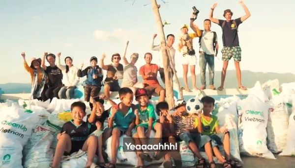 Thử thách dọn rác tại bãi biển Vĩnh Lương- Nha Trang và cái kết