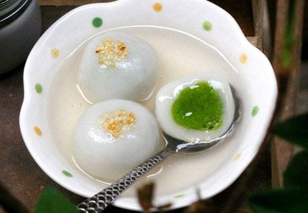 Dùng bột trà xanh làm bánh trôi nước ngon tuyệt