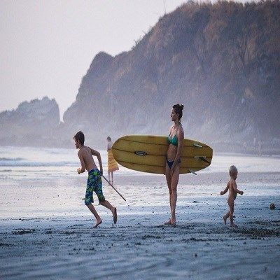 10 bức ảnh chứng minh du lịch là môi trường giáo dục tốt nhất