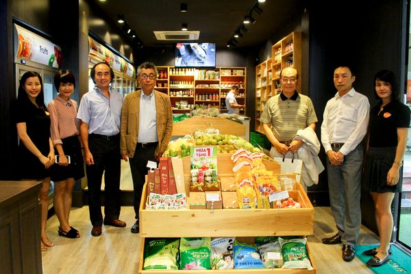 TOMITA FARM TIẾP ĐÓN TỔNG GIÁM ĐỐC VÀ LÃNH ĐẠO CẤP CAO ĐÀI TRUYỀN HÌNH TỈNH SAGA, NHẬT BẢN LẦN THỨ 2