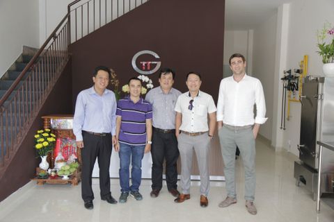 TTG nhận giấy chứng nhận Nhà phân phối độc quyền của hãng Emmepi Grandi Cucine srl tại Việt Nam