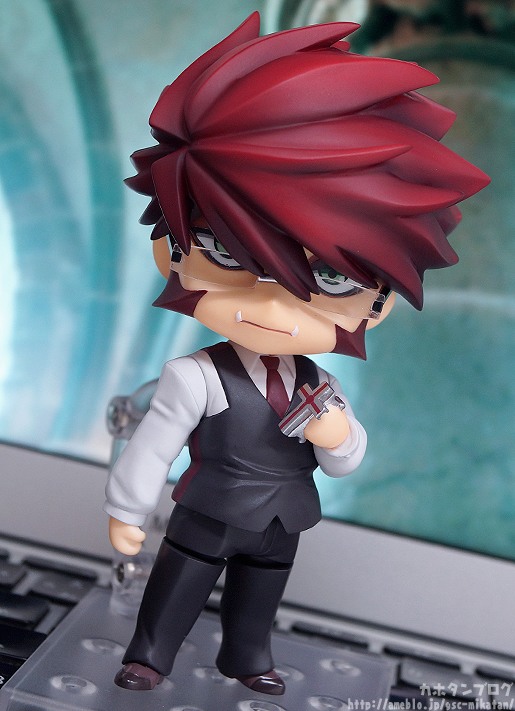 Giới thiệu Nendoroid Klaus V Reinherz