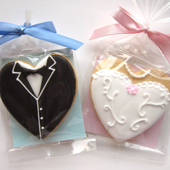 /blogs/news/trang-tri-banh-quy-hinh-co-dau-chu-re-qua-tang-dam-cuoi-sang-tao