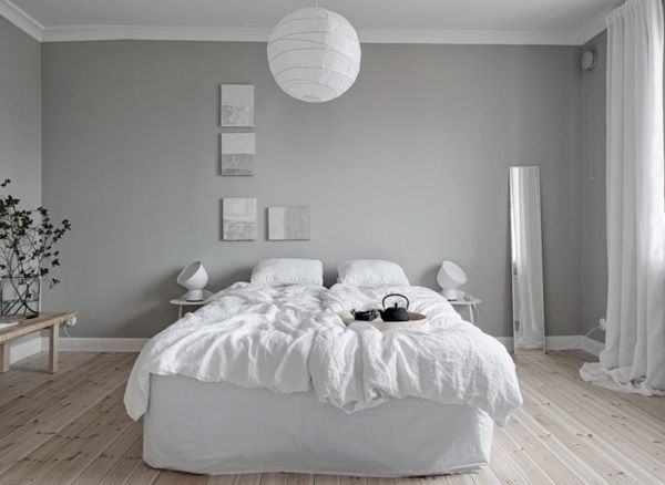 Phòng ngủ sơn màu trắng xám dành cho cặp vợ chồng nào yêu thích sự tối giản