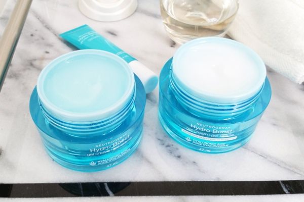 kem-duong-am-neutrogena-hydro-boots-gel-cream