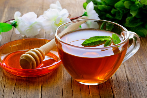 Uống Nước Pha Mật Ong Buổi Sáng Tốt Hơn Dùng Nhân Sâm Thuốc Bổ