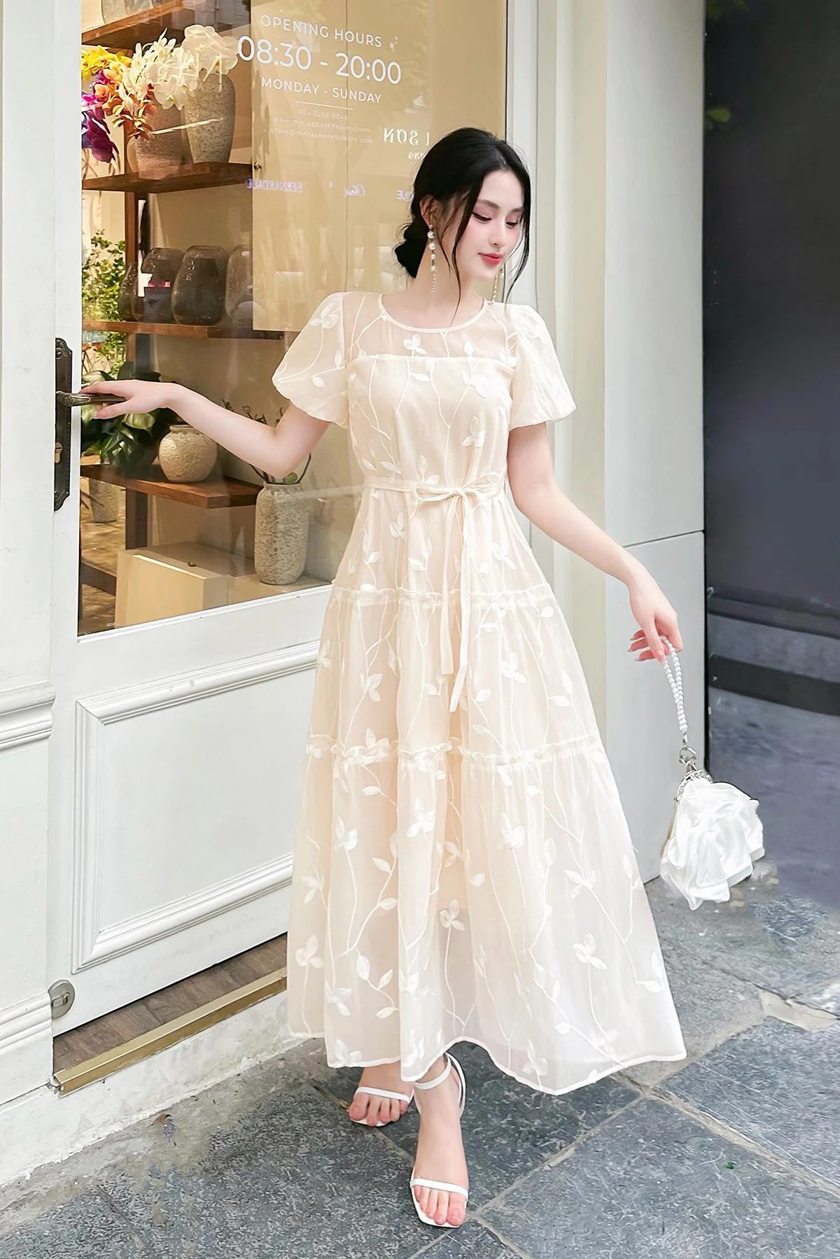 Chọn túi xách hợp lý và tinh tế để làm điểm nhấn cho set đồ