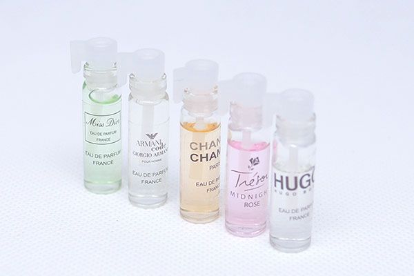 Set 20 chai mẫu thử nước hoa chính hãng