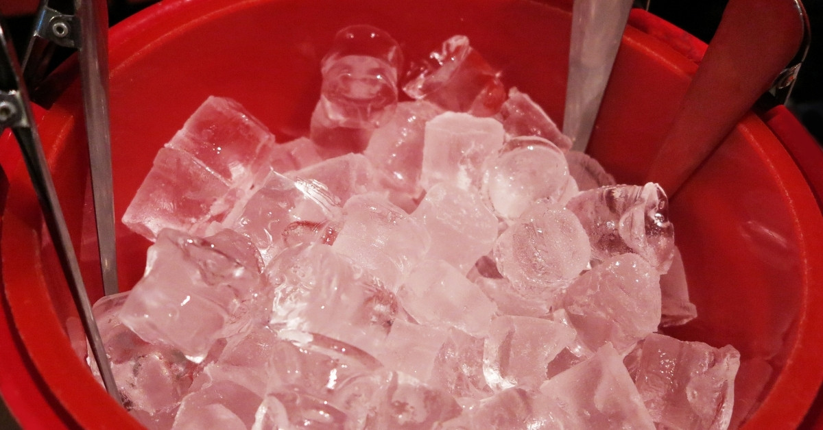 Hình ảnh xô đựng đá bằng nhựa