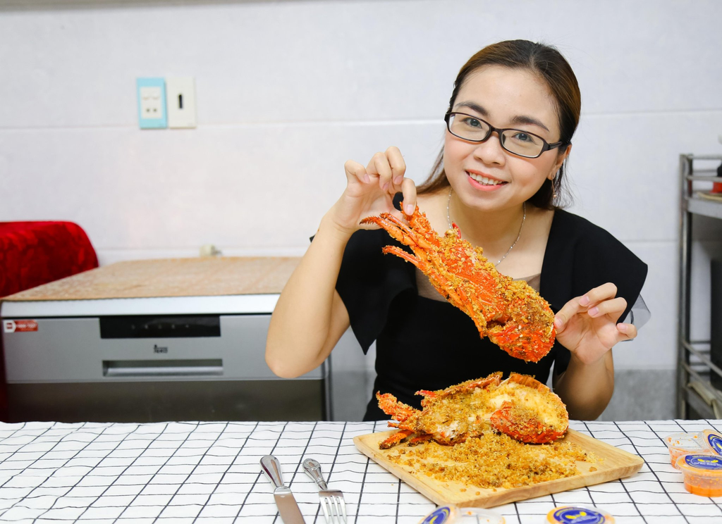CÁCH ĐỂ CÓ TÔM HÙM ÚC THƯỢNG HẠNG TRONG BỮA NGON HÔM NAY
