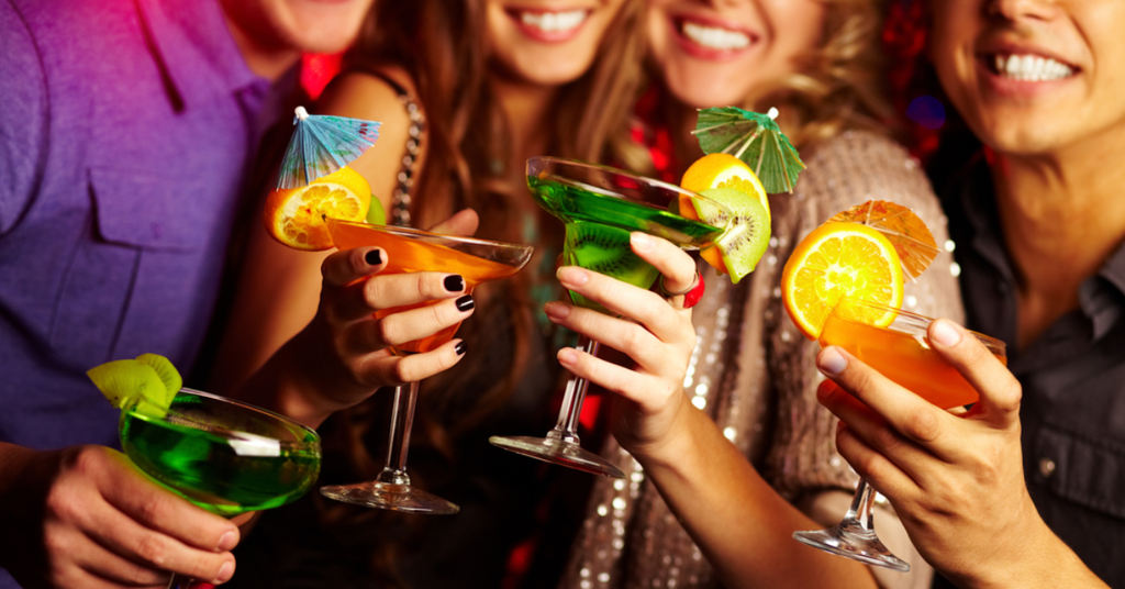 Hiệu ứng tiệc cocktail & Cá nhân hóa: Cách làm marketing đánh đâu trúng đó
