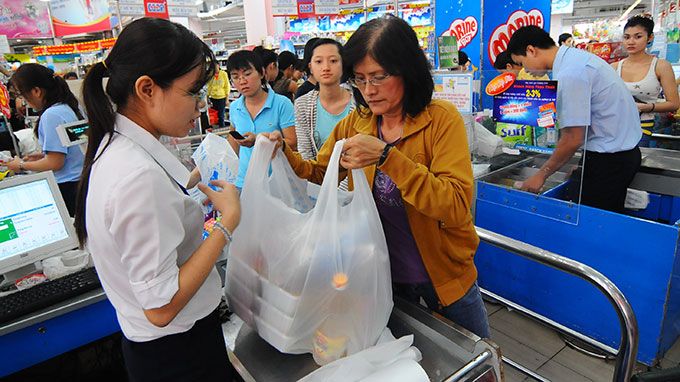 Kinh doanh kiểu... đuổi khách