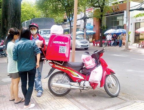 Kinh doanh trực tuyến: Ưu thế cho những sản phẩm bình dân giá rẻ