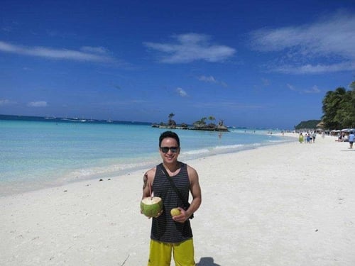 Bài học về tiền bạc của chàng trai du lịch quanh thế giới