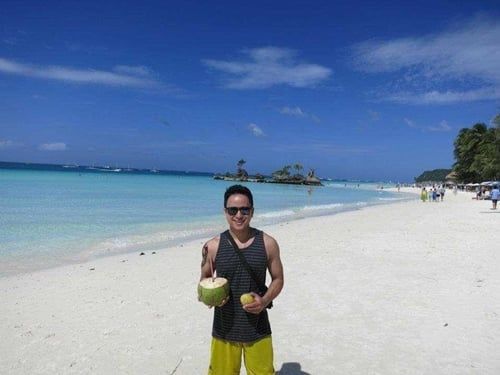 Bài học về tiền bạc của chàng trai du lịch quanh thế giới