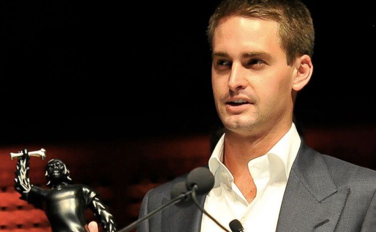 Evan Spiegel, tỷ phú trẻ nhất thế giới năm 2015