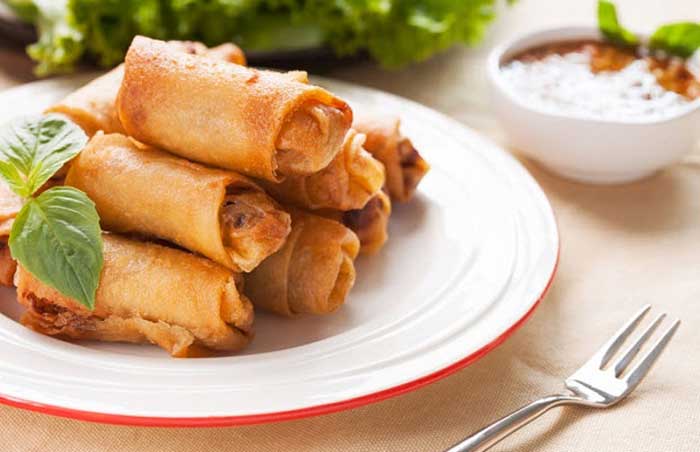 Cách làm chả giò thịt heo khoai môn cực kỳ thơm ngon