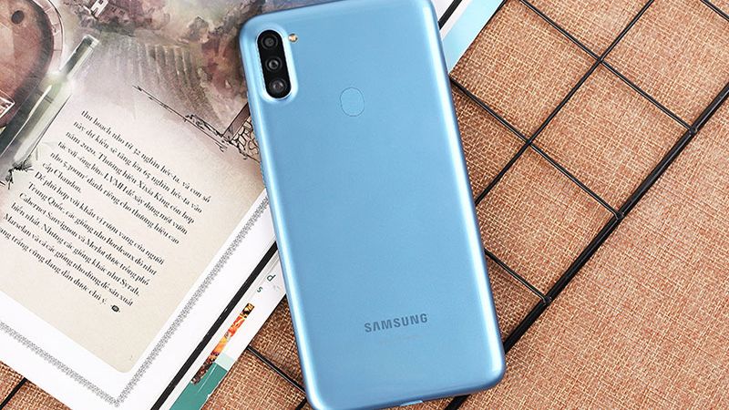 Đánh giá Samsung Galaxy A11: Smartphone giá rẻ sở hữu thiết kế vẻ ngoài cao cấp