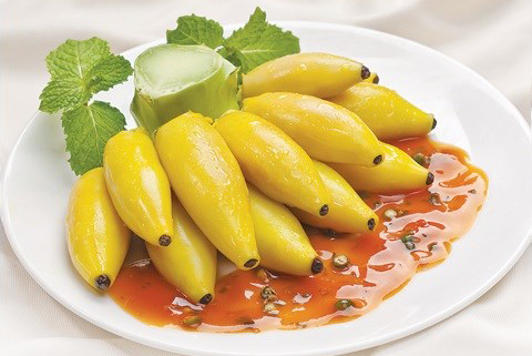 Món mực nhồi thịt tạo hình nải chuối