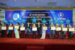 NHÀ SÁNG LẬP THƯƠNG HIỆU ARISTINO VINH DỰ NHẬN GIẢI THƯỞNG DOANH NHÂN TRẺ THĂNG LONG