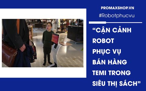 Robot phục vụ Temi trong siêu thị sách hướng dẫn khách hàng