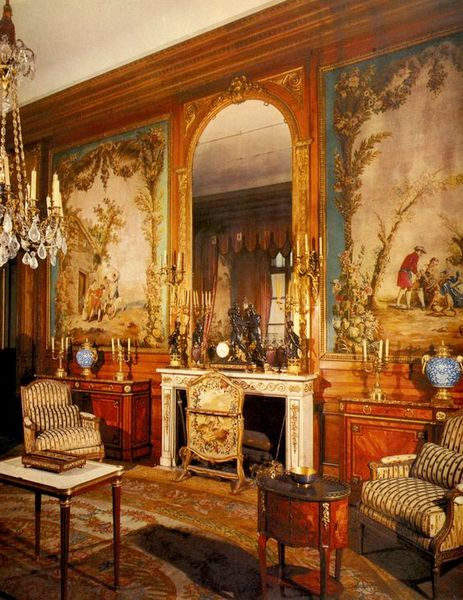 Nội thất Pháp xưa thời kỳ Louis XVI