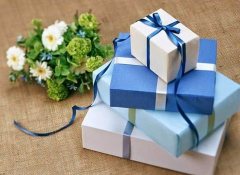 Những món quà sinh nhật cho vợ yêu ý nghĩa và lãng mạn