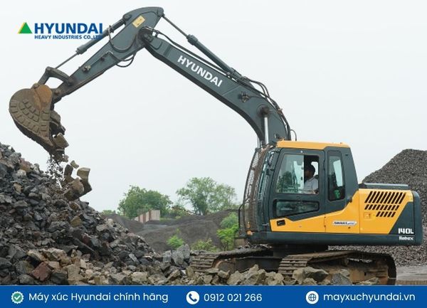 Tổng quan về máy xúc bánh xích Hyundai: Cấu tạo, ứng dụng
