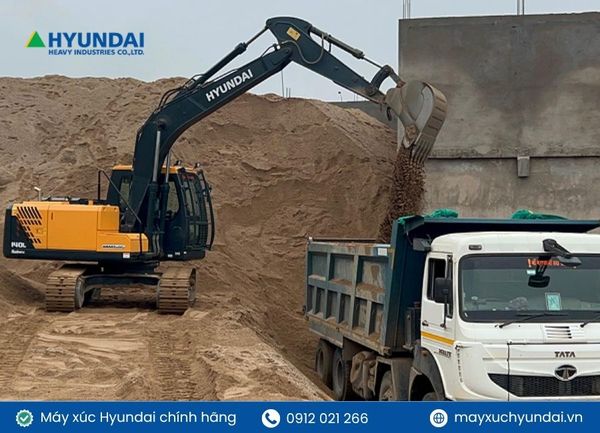 Tổng quan về máy xúc bánh xích Hyundai: Cấu tạo, ứng dụng