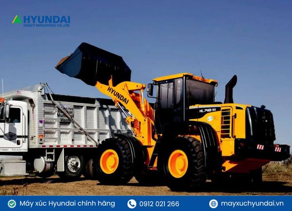 Tìm hiểu chung về máy xúc lật