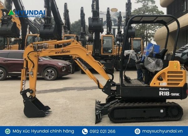 Chi tiết về máy xúc mini Hyundai nhỏ gọn, ưu việt