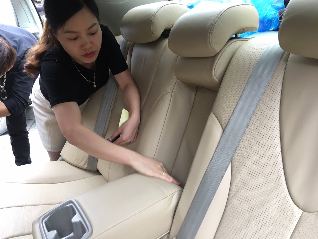 Bọc ghế da ô tô ở đâu tốt nhất ở Hà Nội