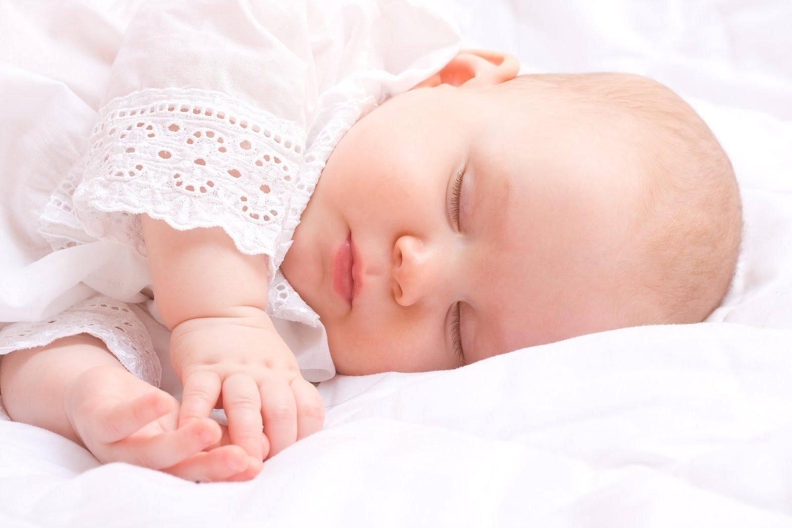 5 TIÊU CHÍ CHỌN CHĂN MỀN CHO BÉ MÀ MẸ NÀO CŨNG PHẢI BIẾT