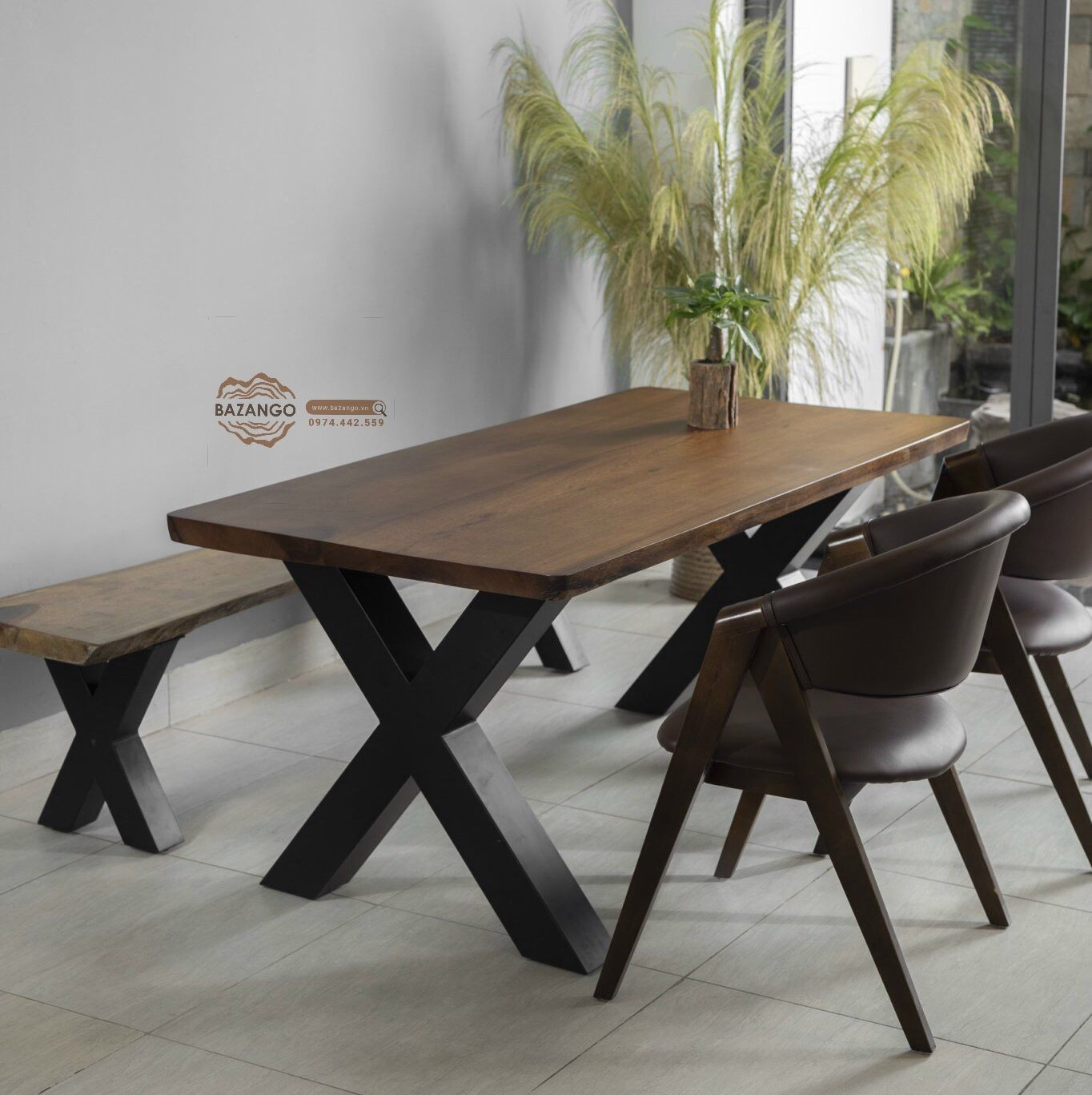 BỘ BÀN ĂN GỖ MAI CHÂU - ĐƠN GIẢN NHƯNG LUÔN “HÚT HỒN” NGƯỜI XEM