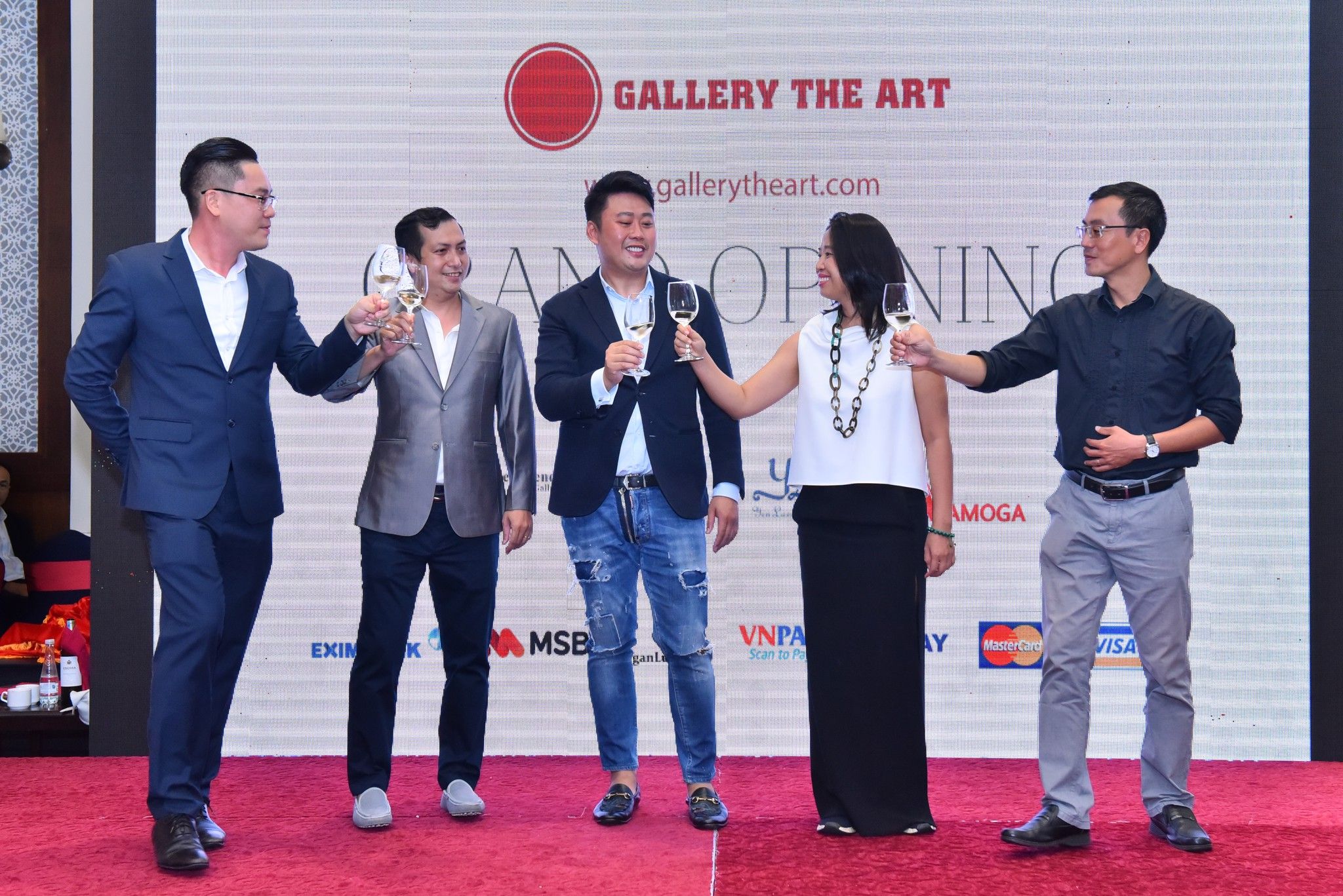 Bazango tại triển lãm nghệ thuật và ra mắt sàn giao dịch nghệ thuật Gallery The Art