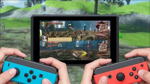 Nintendo Switch và trào lưu máy game bán ra kèm theo 2 tay cầm