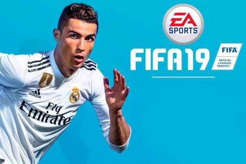 So sánh PES và FIFA - Nên mua phiên bản nào đá hay nhất?