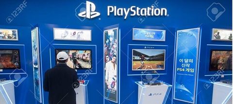 Mua PS4: 7 điều nên biết trước khi mua máy