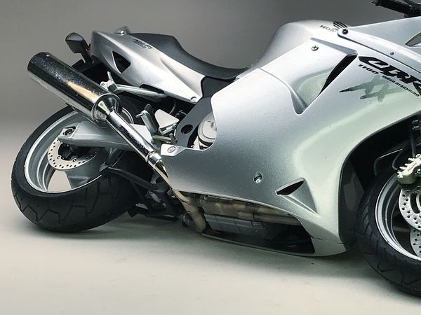 cách lắp mô hình xe Honda CBR1100XX Super Blackbird 1-12 Tamiya 14070