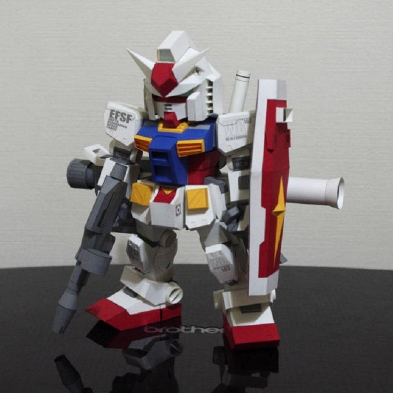 Detailed-SD-RX-78-2-Gundam-V10-Papercraft-1