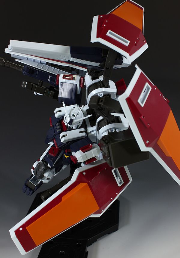 figure FA-78 Full Armour Gundam Ver.Ka - Gundam Thunderbolt MG