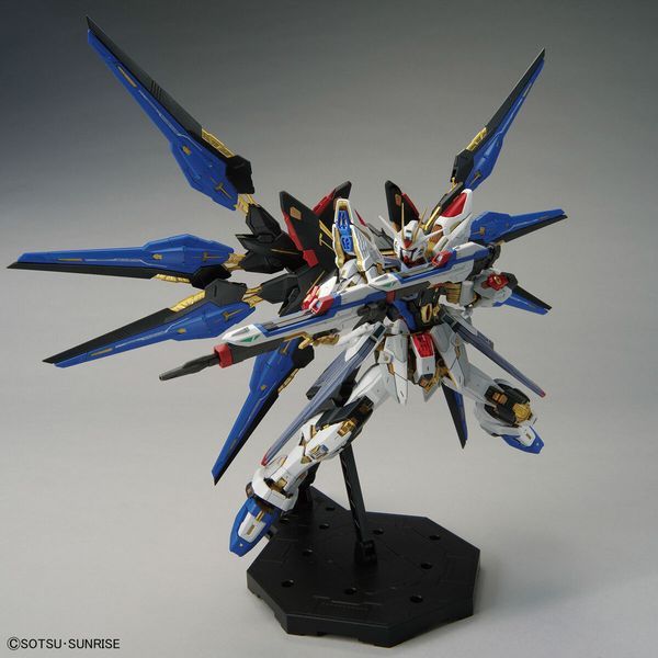 Strike Freedom Gundam MGEX chất lượng cao